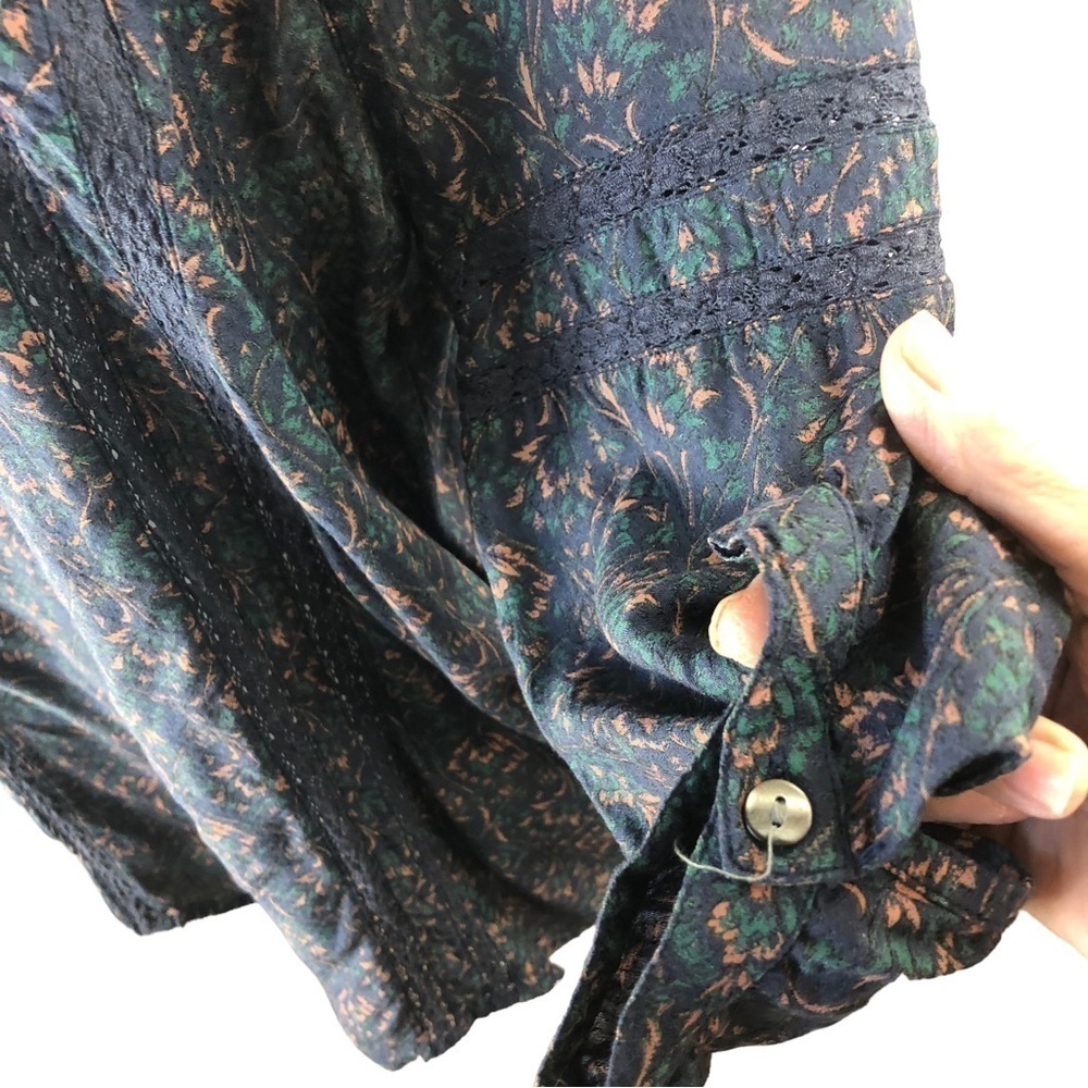 Caslon Popover Blouse Women M Navy Peach Green Botanical Print RoundNeck with V - Picture 3 of 8